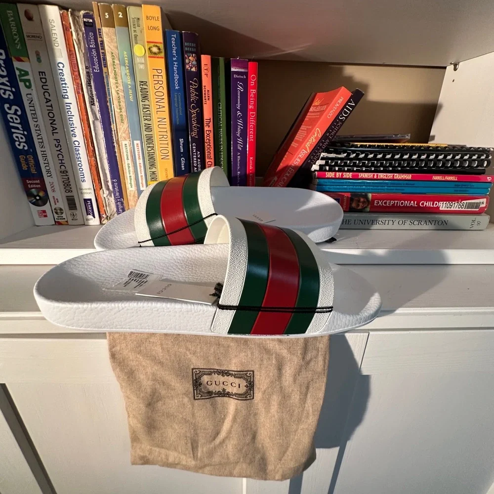 Gucci White Rubber Slide Soles with Embossed Logo
